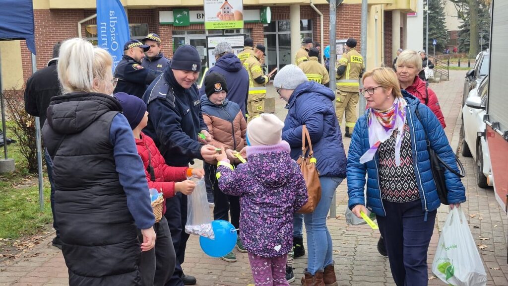 Bardziej widoczni - Rada Osiedla Centrum z akcją odblaskową