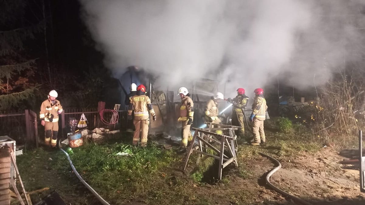 Tragiczny pożar w Żabim Rogu - nie żyje mężczyzna 1 Tragiczny Pożar W Żabim Rogu - Nie Żyje Mężczyzna