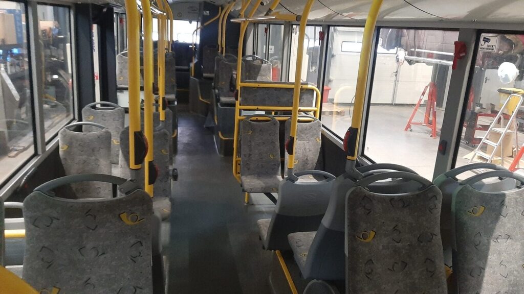 Zapasowy autobus dojechał do Ostródy. Prezes Wawrzyński uzupełnia flotę 3 Zapasowy Autobus Dojechał Do Ostródy. Prezes Wawrzyński Uzupełnia Flotę