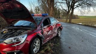 Wypadek w Zajączkowie. Zderzenie ciągnika z radiowozem strażackim!