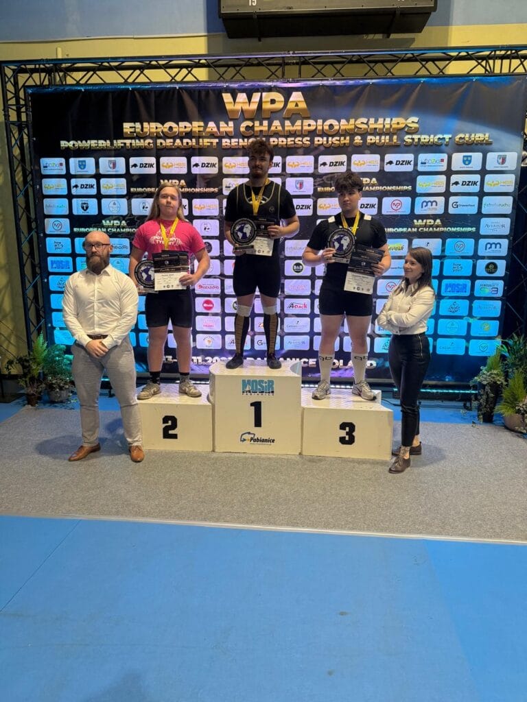 600 kg z Morąga. Jakub Kopówka – uczeń ZSL Mistrz Europy WPA 7 Jakub Kopowka Mistrz Europy Wpa 1