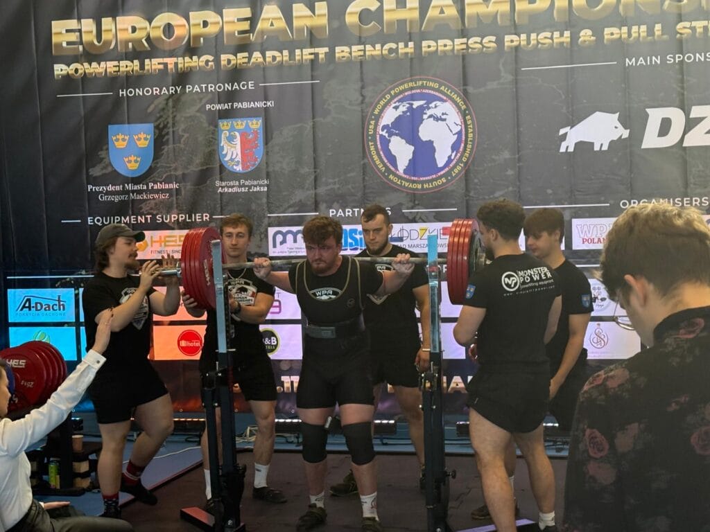 600 kg z Morąga. Jakub Kopówka – uczeń ZSL Mistrz Europy WPA 11 Jakub Kopowka Mistrz Europy Wpa 6