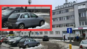 Parking przy przychodni w Ostródzie zamienia się w komis? Pacjenci mają dość 14 Parking Komis