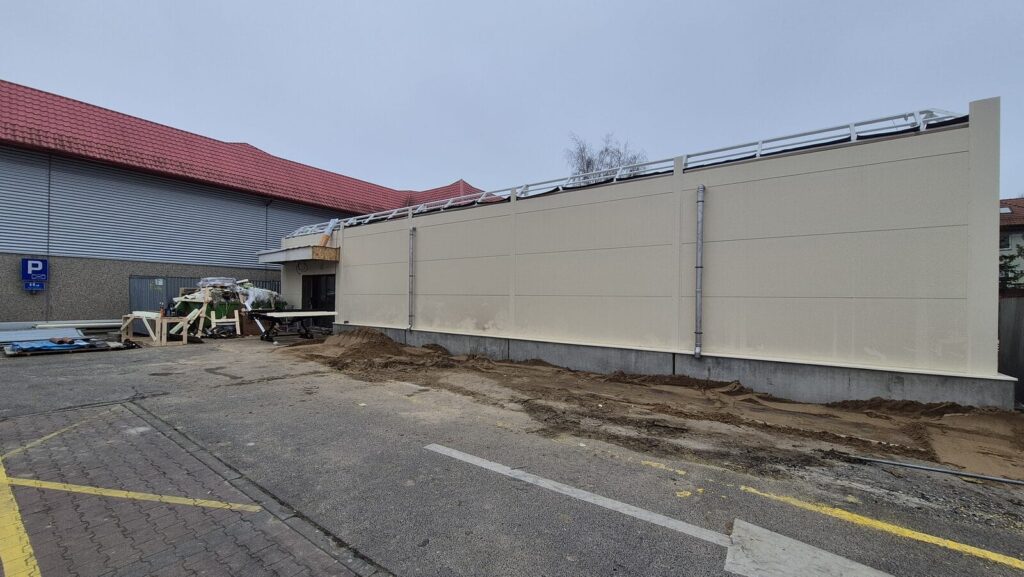 Kaufland Zbudował W Ostródzie Butelkomat