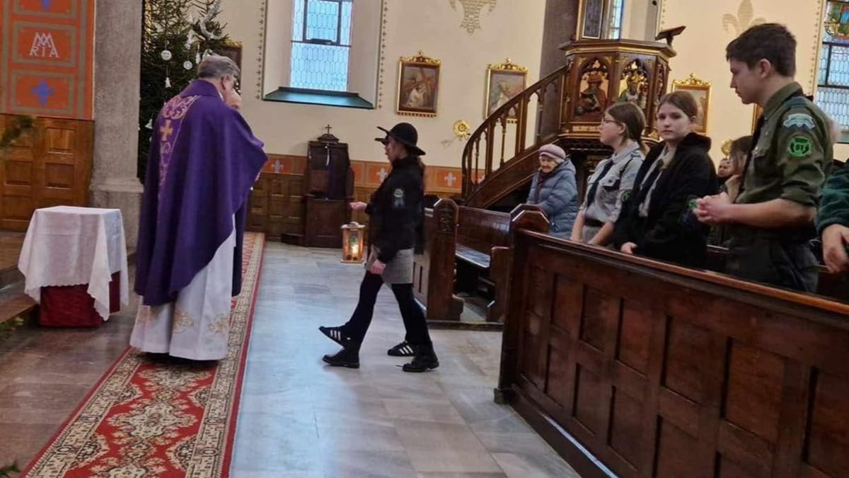 Betlejemskie Światło Pokoju w Ostródzie - wiemy kiedy odebrać symboliczny płomień! 1 Betlejemskie Światło Pokoju W Ostródzie - Wiemy Kiedy Odebrać Symboliczny Płomień!