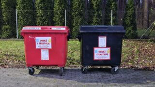 Nowe lokalizacje pojemników na tekstylia. Kontenery zabrano z dwóch miejsc!