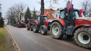Rolnicy wychodzą na drogi — planowane utrudnienia na drodze ekspresowej S7! 14 Rolnicy Wychodzą Na Drogi — Planowane Utrudnienia Na Drodze Ekspresowej S7