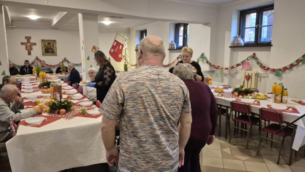Wigilia Dla Samotnych I Potrzebujących W Ostródzie