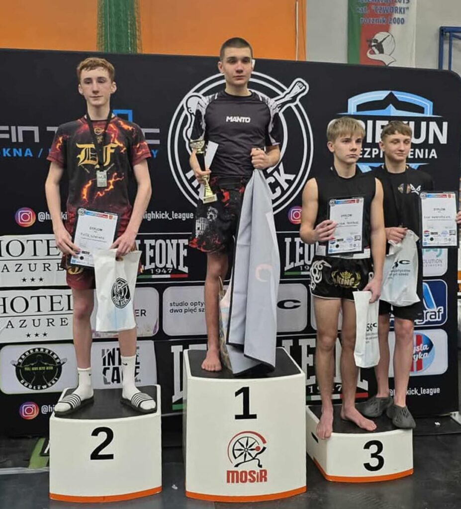 Dragon Fighter z trzema medalami na zawodach HIGH KICK League – perfekcyjny start roku! 5 Dragon Fighter