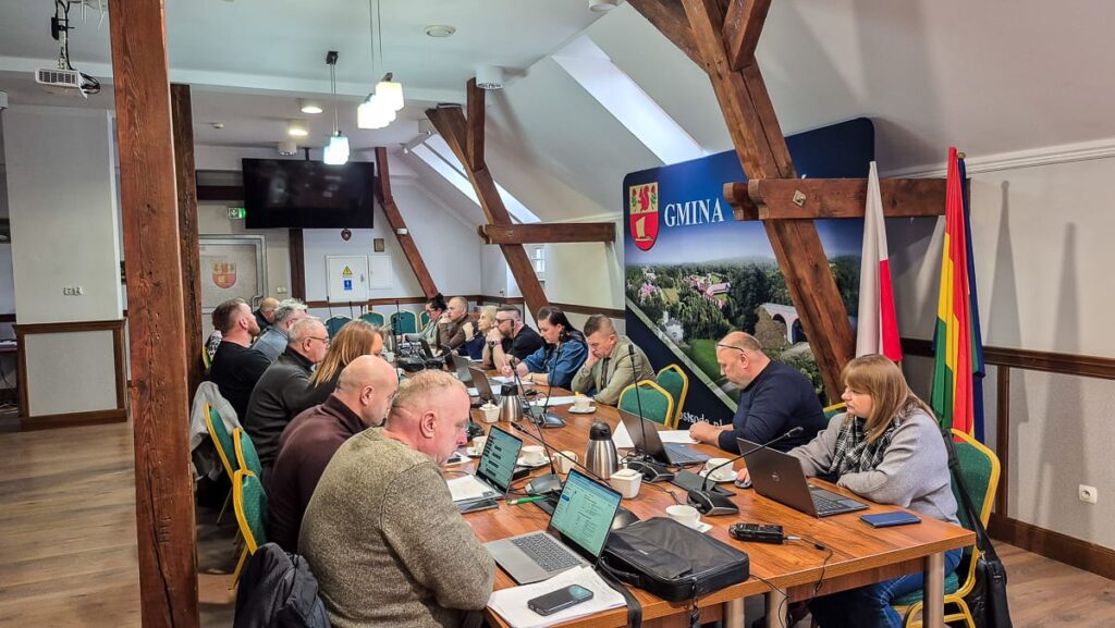 Jedno schronisko dla zwierząt z miasta i gminy Ostróda? Od połowy lutego możliwa zmiana systemu opieki 2 Komisja - Schronisko