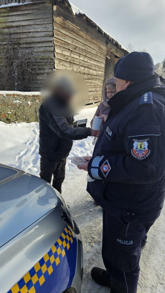 Policjanci I Strażnicy Miejscy Ruszyli Ze Wsparciem Dla Osób Bezdomnych