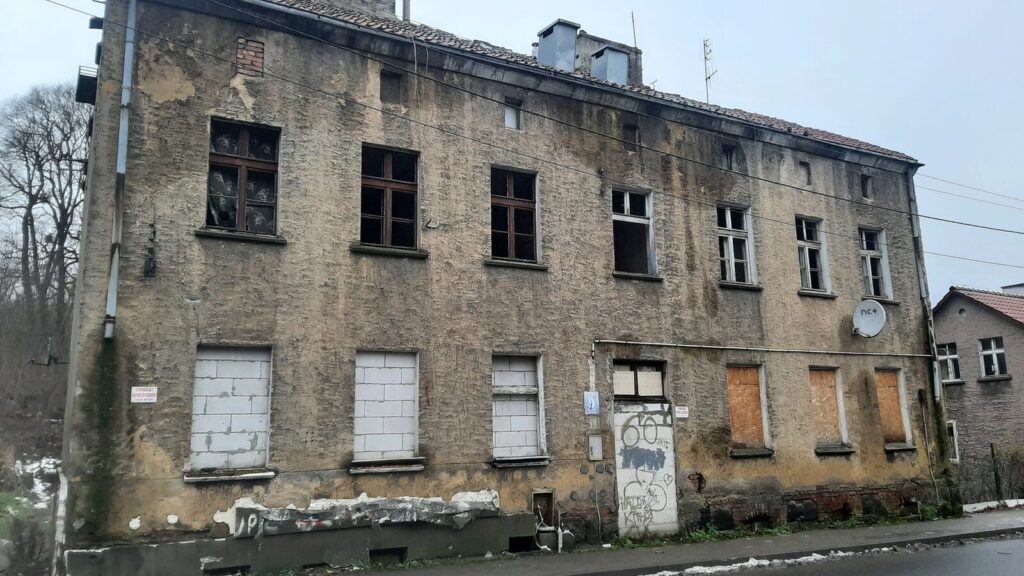 W Ostródzie Wyburzą Dwa Budynki Komunalne. Trwa Planowanie I Postępowania