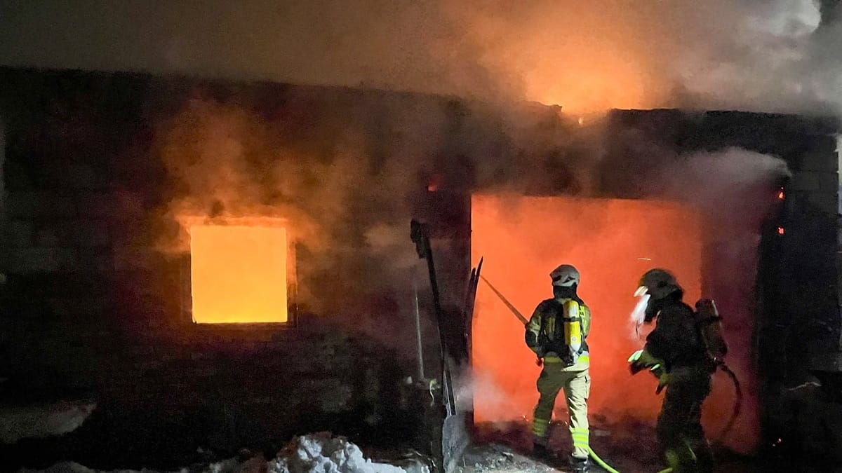 Nocny pożar garażu w Idzbarku 1 Nocny Pożar Garażu W Idzbarku