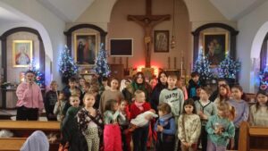 Dzieci Zapraszają Na Swój Występ. Jasełka W Kościele Na Osiedlu Plebiscytowym