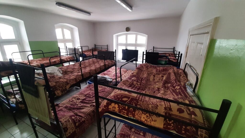 Wracają siarczyste mrozy w powiecie ostródzkim! Odwiedzamy noclegownię i koczowisko 6 Wracają Siarczyste Mrozy W Powiecie Ostródzkim! Odwiedzamy Noclegownię I Koczowisko