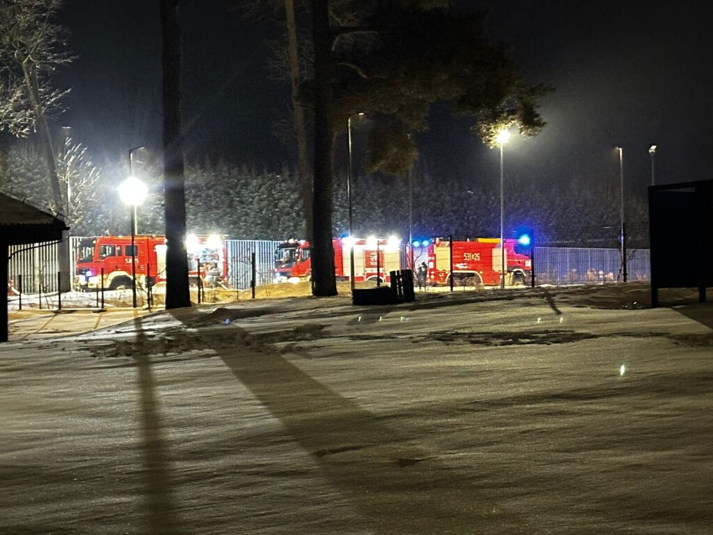 Poznaliśmy przyczynę pożaru budynku na miejskiej plaży w Ostródzie! 3 Pożar Wypożyczalni Przy Plaży W Ostródzie.