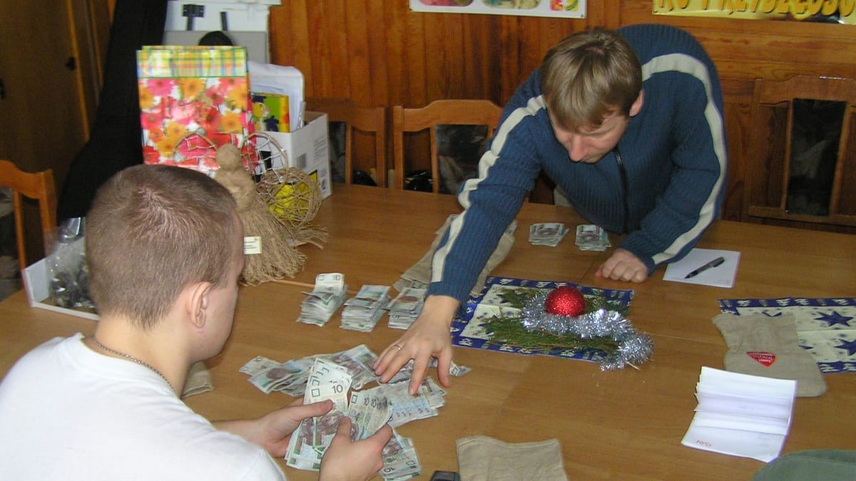 Ostróda Gra Z Wośp — Zobacz Finał Sprzed 20 Lat!