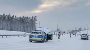 Policyjna grupa SPEED na łowach — Mercedes szybszy od Porsche 14 Policyjna Grupa Speed Na Łowach — Mercedes Szybszy Od Porsche