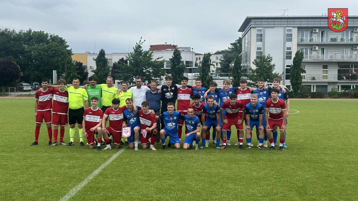 Ostróda współpracuje — z Niemcami zagramy w piłkę a z Jamajką wymalujemy murale 2 Ostróda Współpracuje — Z Niemcami Zagramy W Piłkę A Z Jamajką Wymalujemy Murale