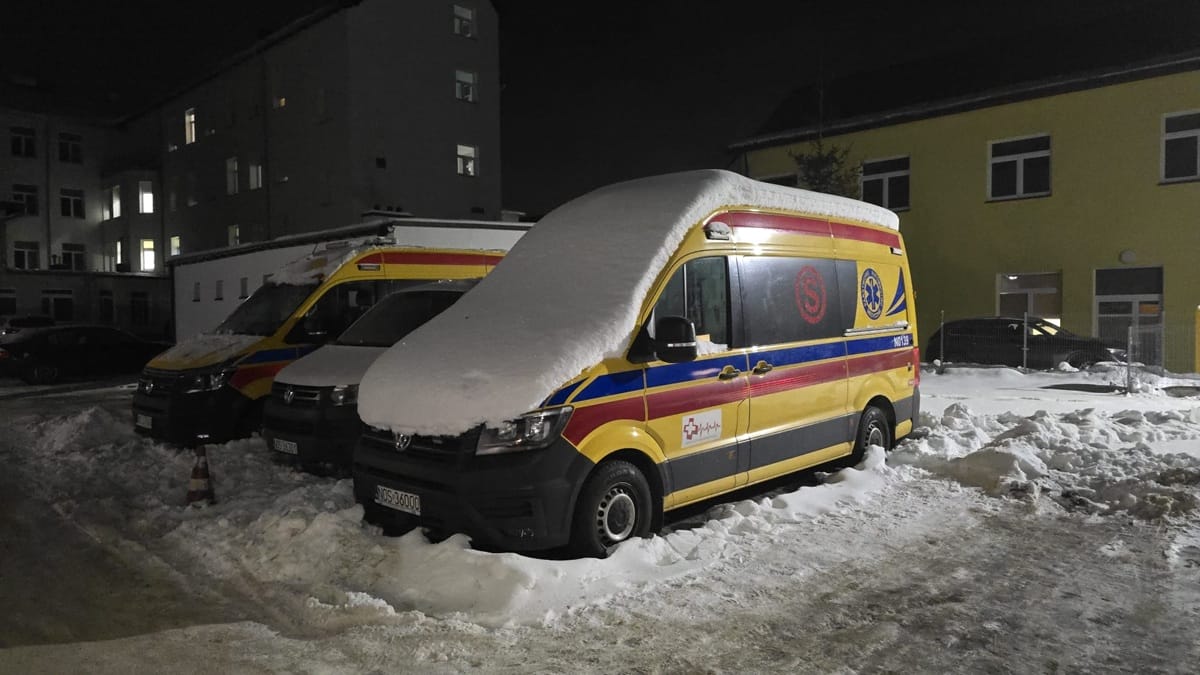 Co Z Karetkami W Powiecie Ostródzkim? — Strażacy Jeżdżą Reanimować Ludzi!