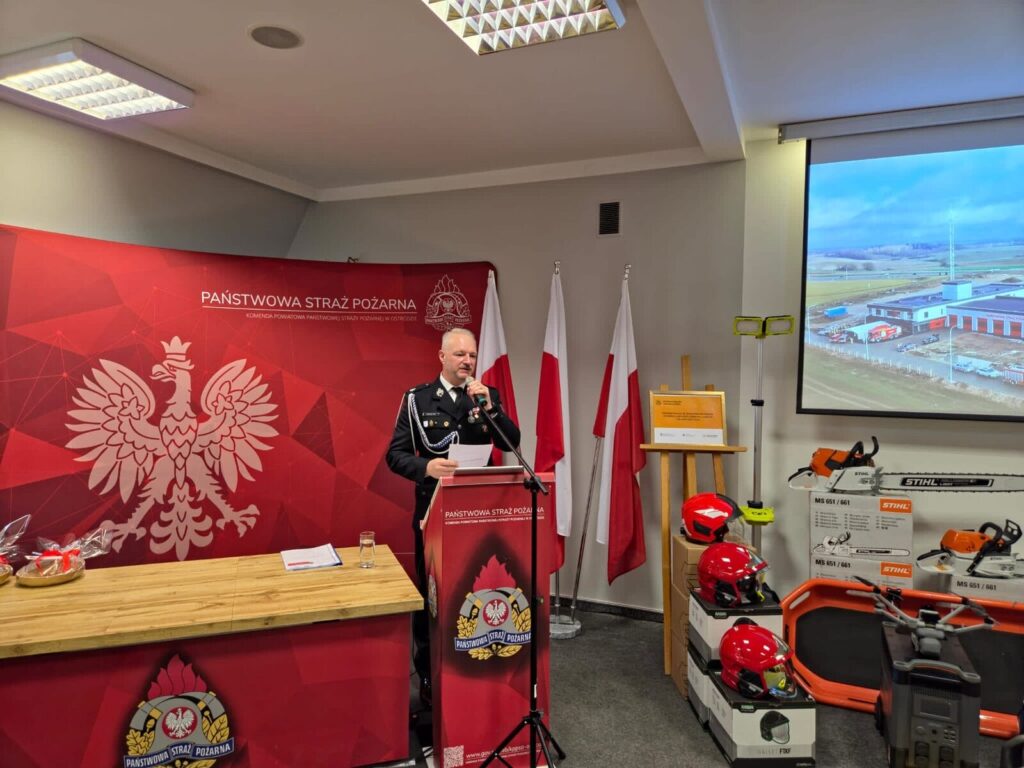 Strażacy podsumowali rok — były ofiary wypadków i pożarów 5 Strażacy Podsumowali Rok — Były Ofiary Wypadków I Pożarów