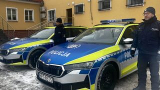 W Morągu i Małdytach mają nowe radiowozy - policja świętuje!