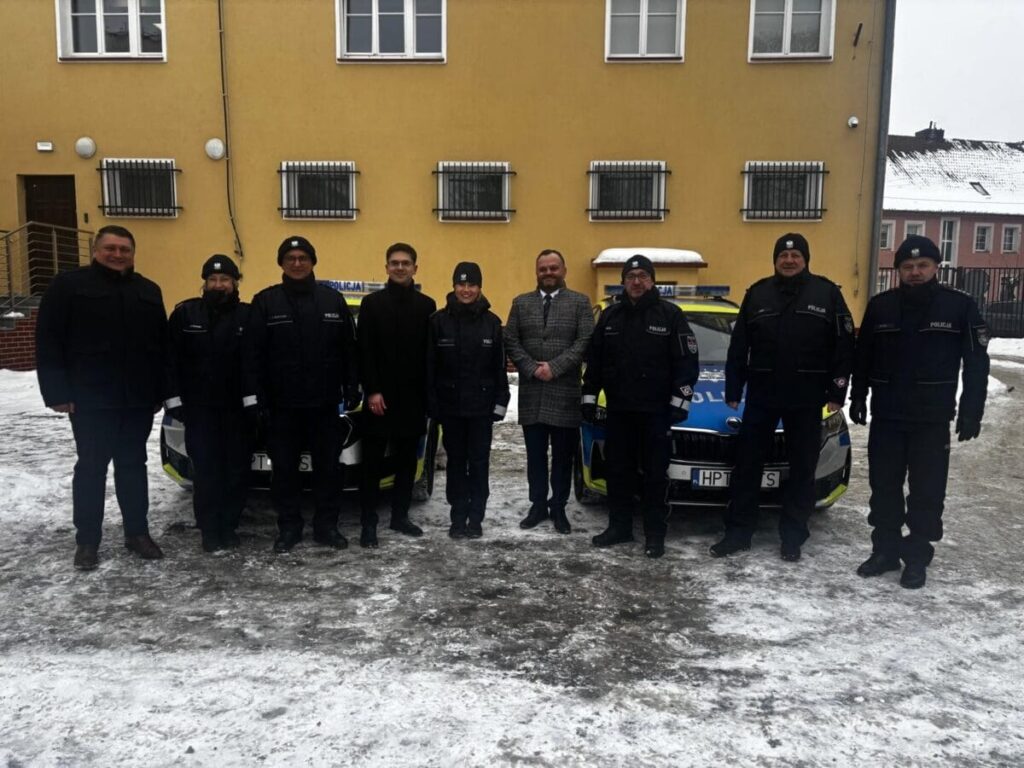 W Morągu I Małdytach Mają Nowe Radiowozy - Policja Świętuje! 