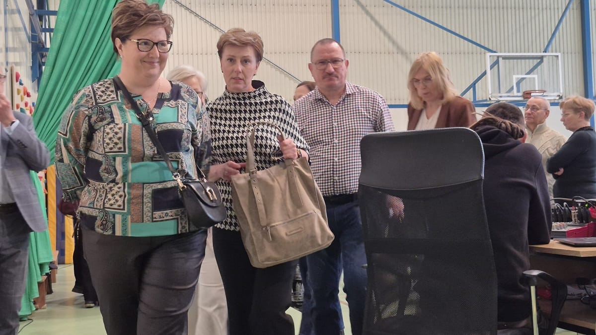 W Ostródzie o reformie oświaty — Kompas jutra 1 W Ostródzie O Reformie Oświaty — Kompas Jutra