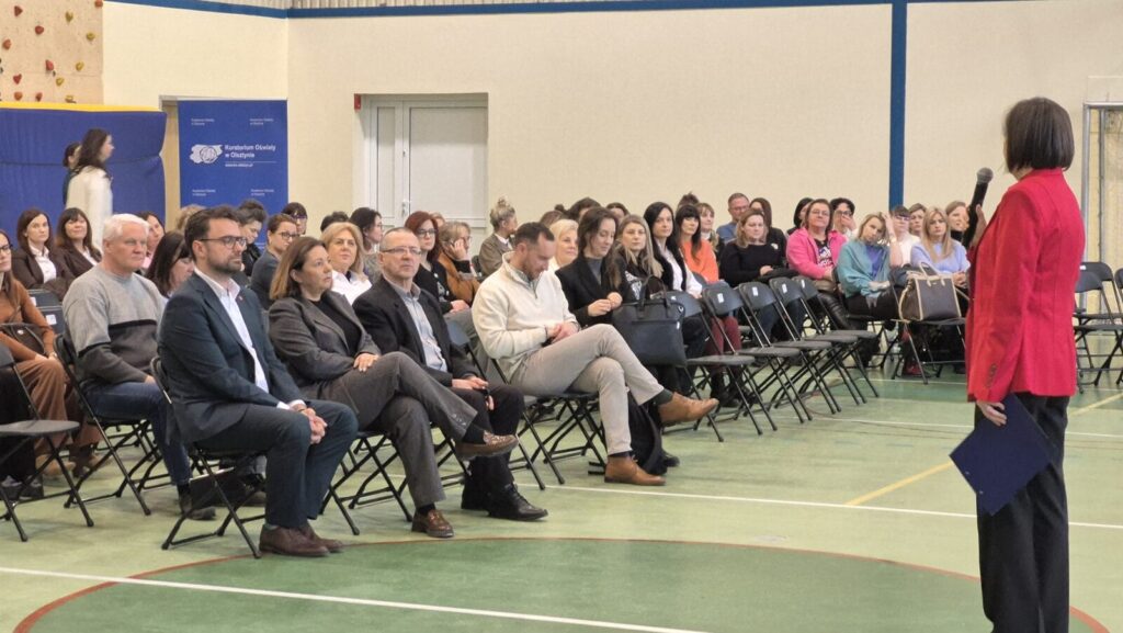 W Ostródzie o reformie oświaty — Kompas jutra 9 W Ostródzie O Reformie Oświaty — Kompas Jutra