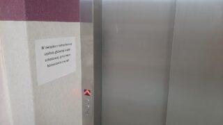 Rozpoczął się remont szpitala w Ostródzie. "Zalecamy korzystanie z wind"
