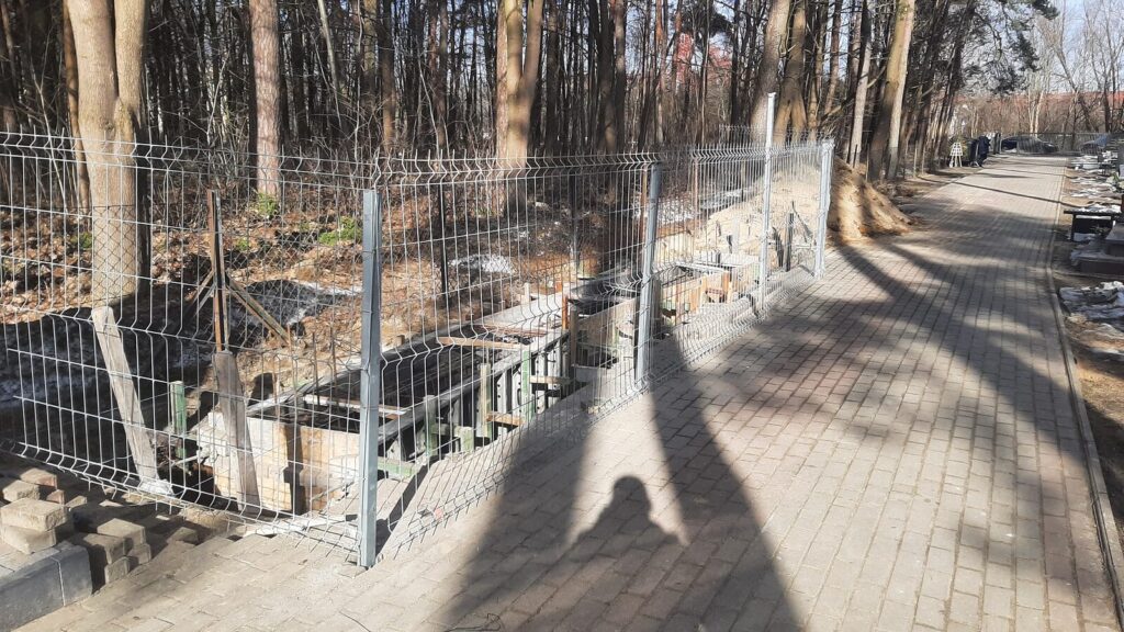Ruszyła budowa nowych kolumbariów w Ostródzie 7 Ruszyła Budowa Nowych Kolumbariów W Ostródzie