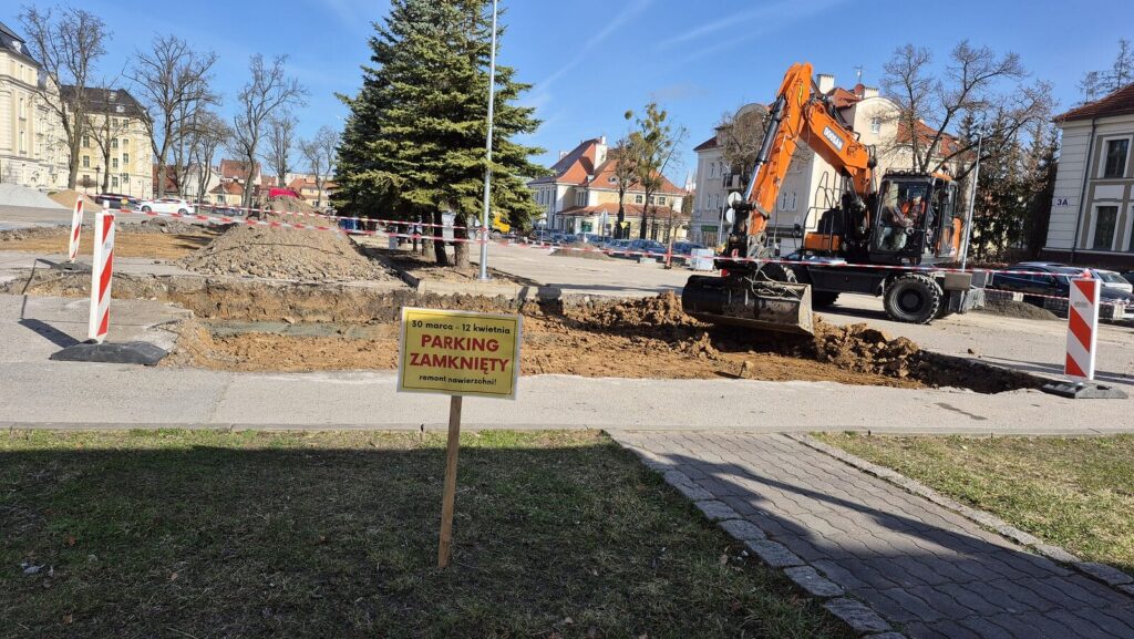 Starosta odwołuje imprezę. Ruszył remont parkingu 7 Starosta Odwołuje Imprezę. Ruszył Remont Parkingu
