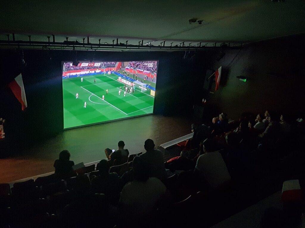 Ostródzka Strefa Kibica — obejrzymy mecz Szwecja - Polska! 6 Ostródzka Strefa Kibica — Obejrzymy Mecz Szwecja - Polska!