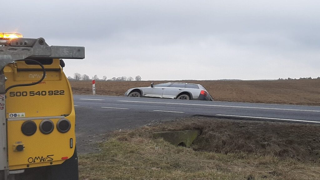 Zdarzenie Drogowe W Lipowie Na Dk15