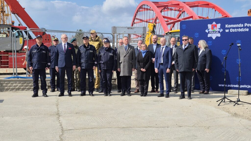 Budowa Komendy Policji w Ostródzie — wmurowano akt erekcyjny 24 Budowa Komendy Policji W Ostródzie — Wmurowano Akt Erekcyjny