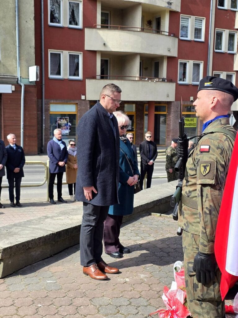Dzień Pamięci Ofiar Zbrodni Katyńskiej w Ostródzie 23 Dzień Pamięci Ofiar Zbrodni Katyńskiej W Ostródzie