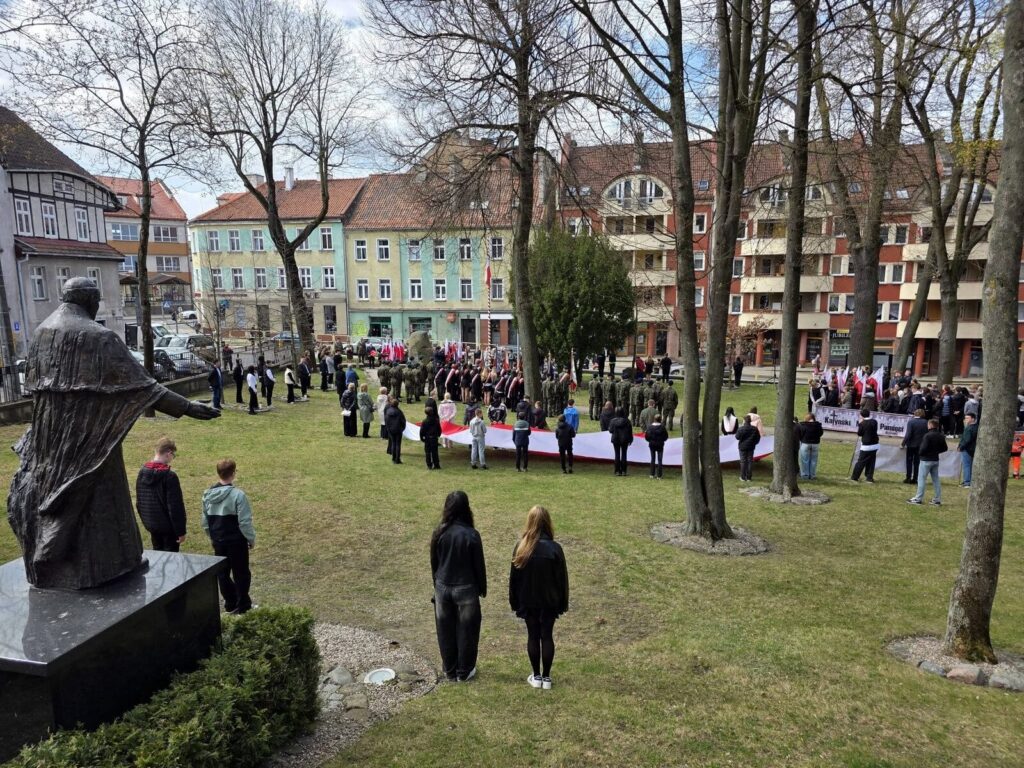 Dzień Pamięci Ofiar Zbrodni Katyńskiej w Ostródzie 25 Dzień Pamięci Ofiar Zbrodni Katyńskiej W Ostródzie