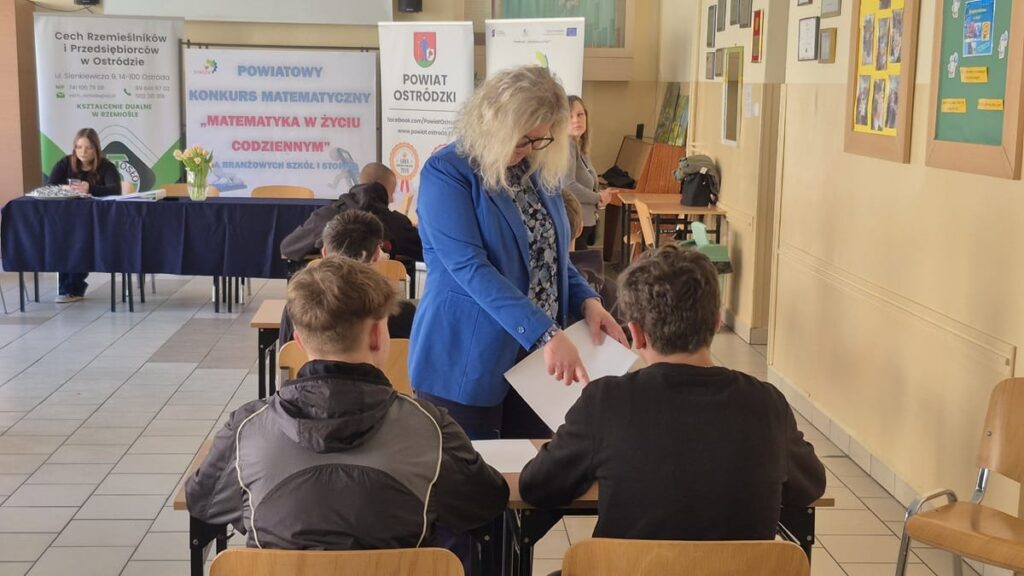 Mała matura w Staszicu - III edycja konkursu matematycznego 22 Mała matura w Staszicu - III edycja konkursu matematycznego