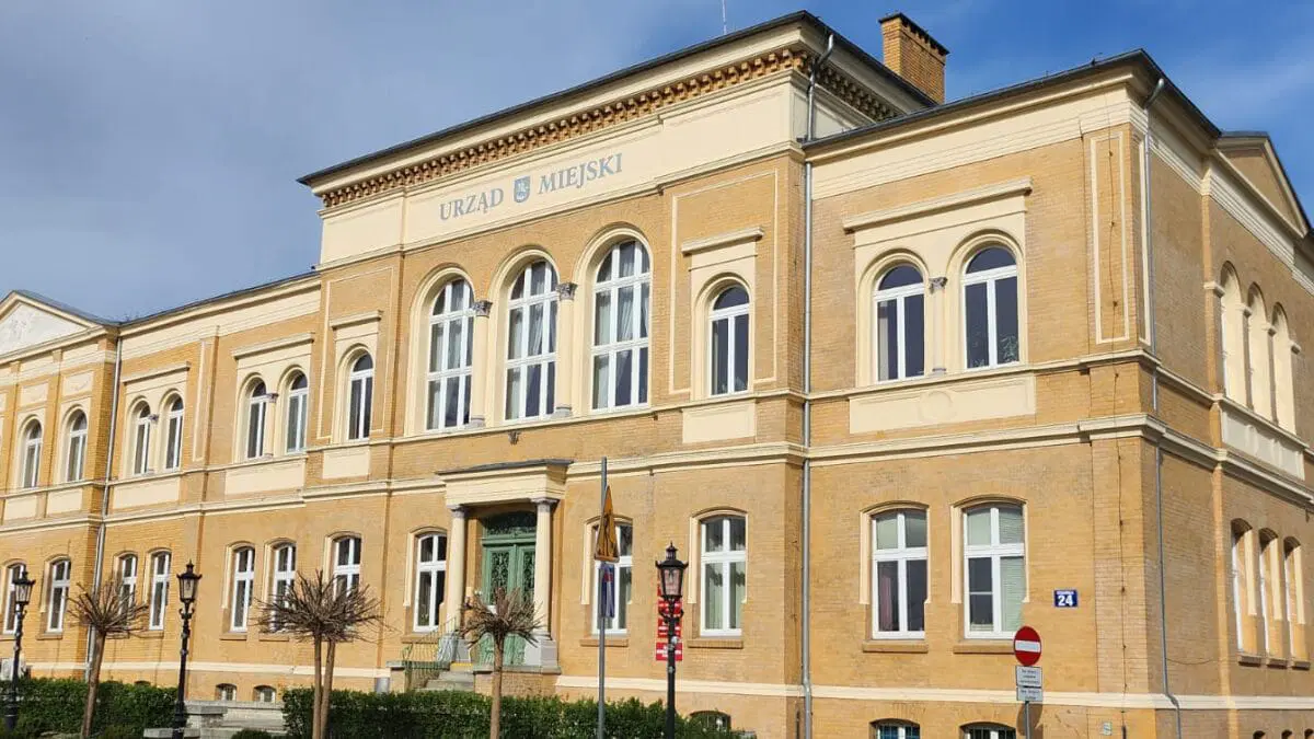 Sztuczna Inteligencja w Urzędzie Miasta Ostróda — burmistrz Dąbrowski wydał zarządzenie 1 Sztuczna Inteligencja W Urzędzie Miasta Ostróda — Burmistrz Dąbrowski Wydał Zarządzenie
