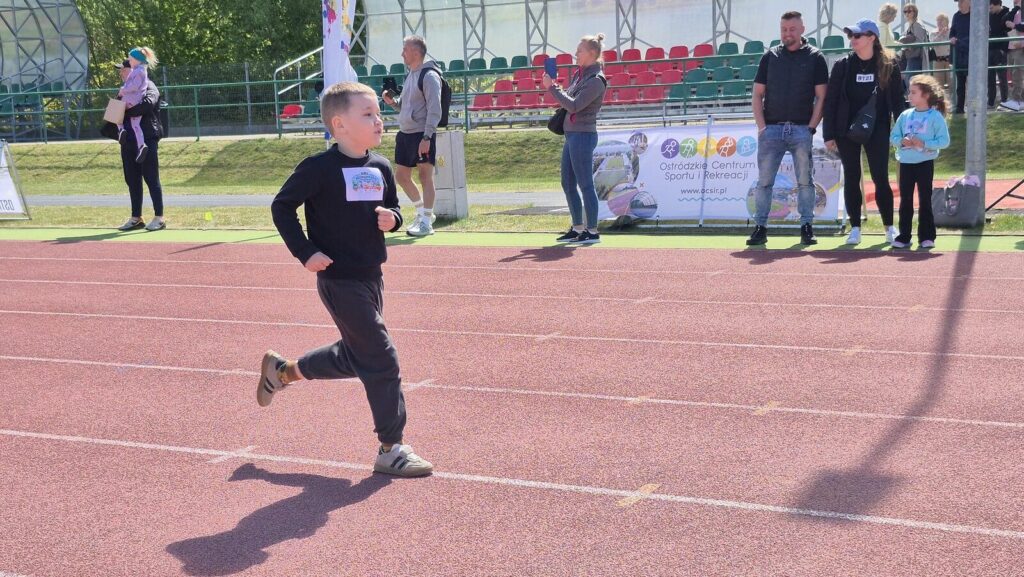 Adrian Przybyła wygrywa 36. Ostródzkie Biegi Uliczne! 16 Adrian Przybyła Wygrywa 36. Ostródzkie Biegi Uliczne!