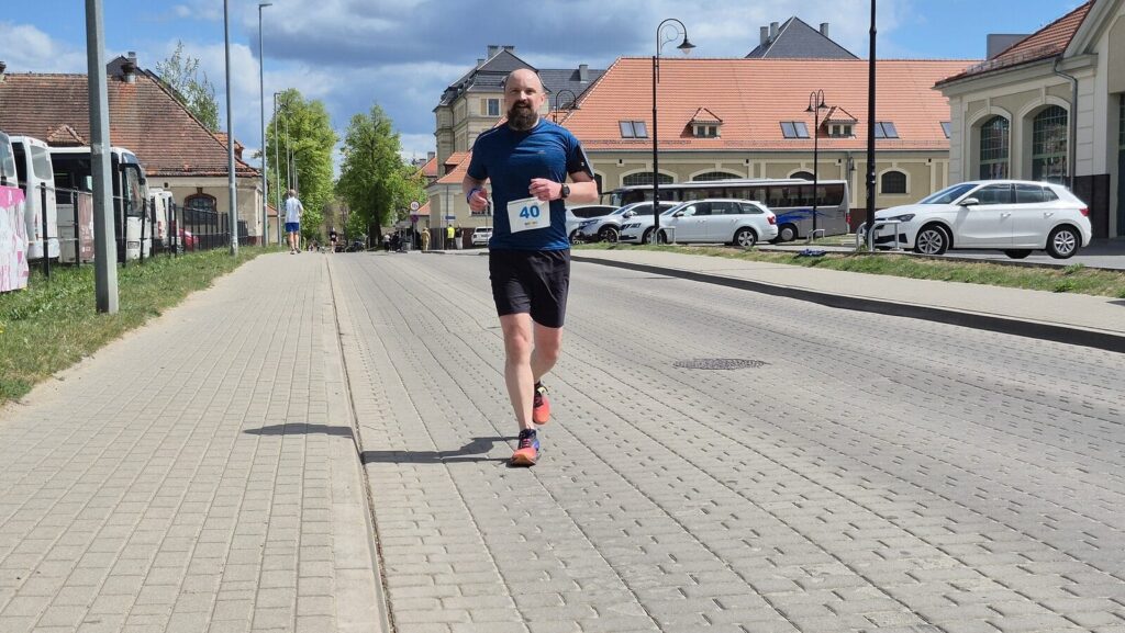 Adrian Przybyła wygrywa 36. Ostródzkie Biegi Uliczne! 37 Adrian Przybyła Wygrywa 36. Ostródzkie Biegi Uliczne!