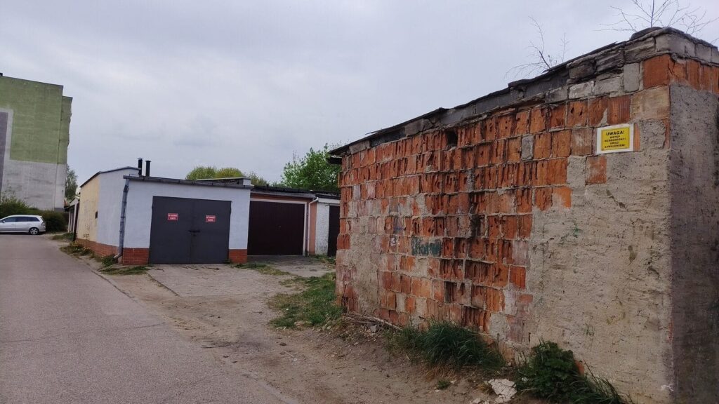 Będzie Wyburzenie Budynków Gospodarczych Przy Ulicy Jaracza W Ostródzie