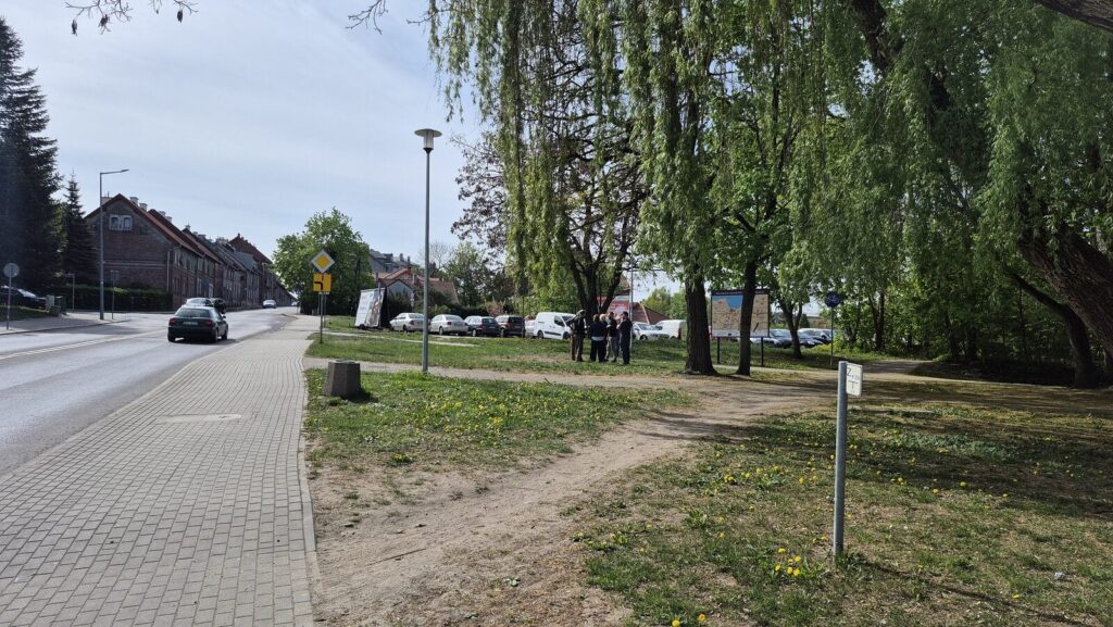 Nowy pomnik księdza Jerzego Popiełuszki w Ostródzie 6 Nowy Pomnik Księdza Jerzego Popiełuszki W Ostródzie