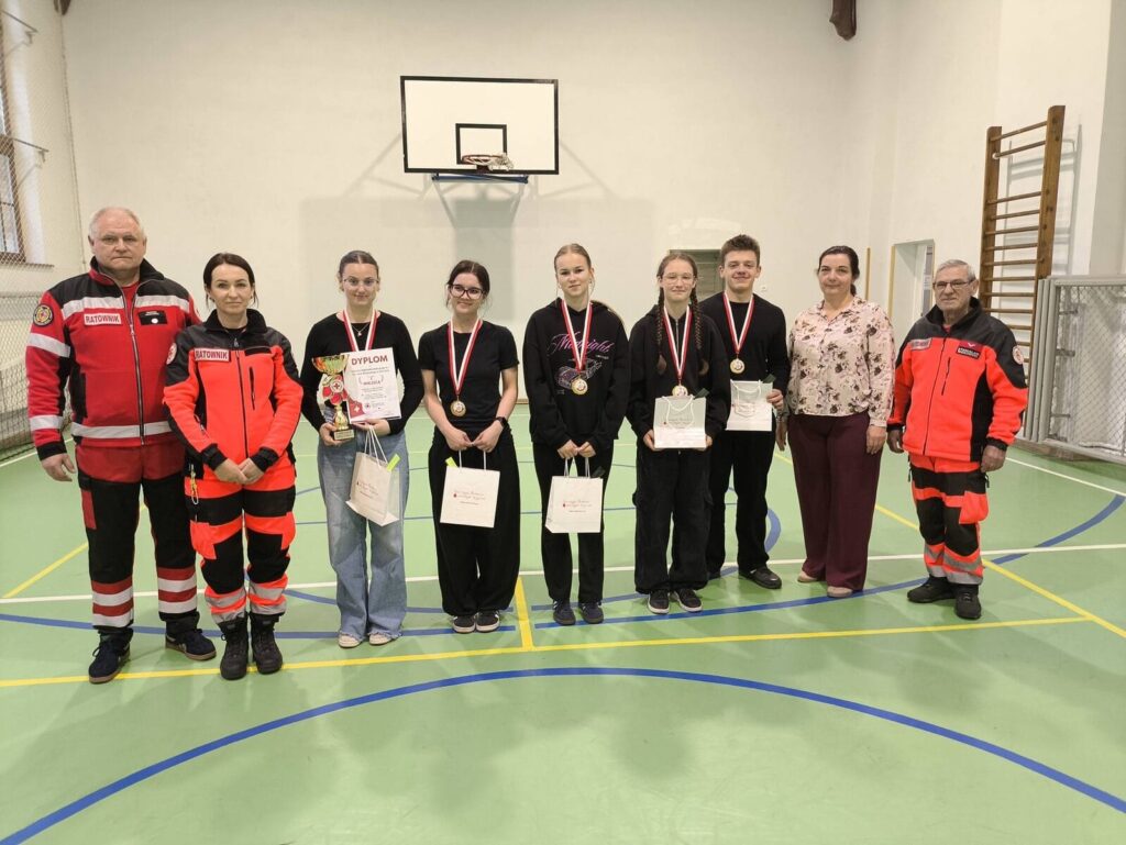 Rejonowe Mistrzostwa Pierwszej Pomocy Wygrywa Zespół Z Bażyniaka!
