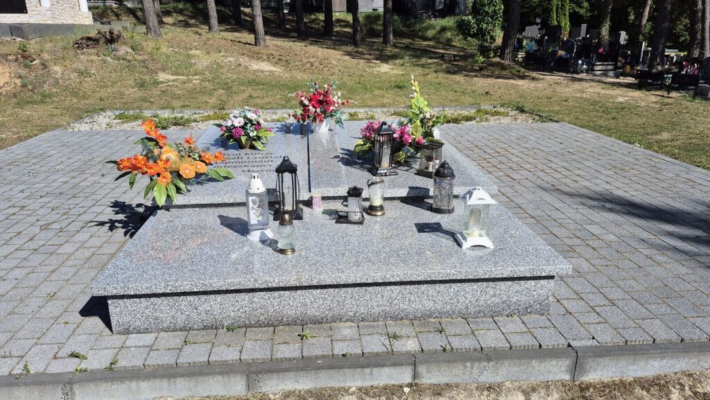 Przywrócono ponad 100 miejsc pod pochówki na cmentarzach w Ostródzie 3 Przywrócono Ponad 100 Miejsc Pod Pochówki Na Cmentarzach W Ostródzie