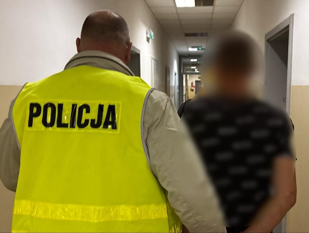 Policyjny Pościg W Ostródzie Za Pijanym Kierowcą! 