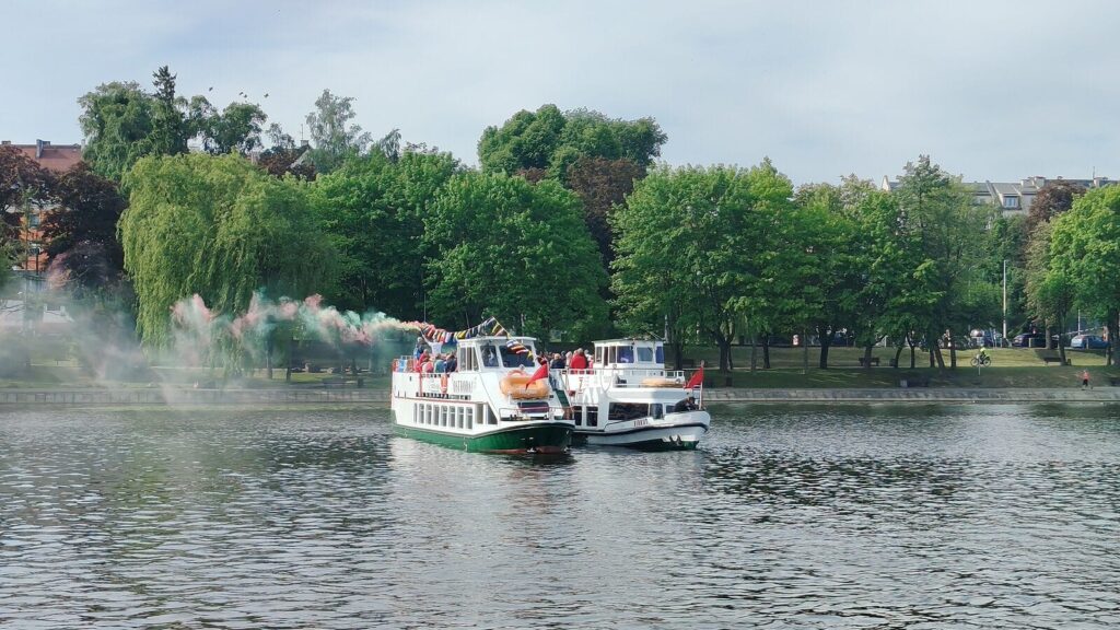 Wróciły rejsy pasażerskie na trasie Ostróda-Elbląg! 13 Wróciły Rejsy Pasażerskie Na Trasie Ostróda-Elbląg!