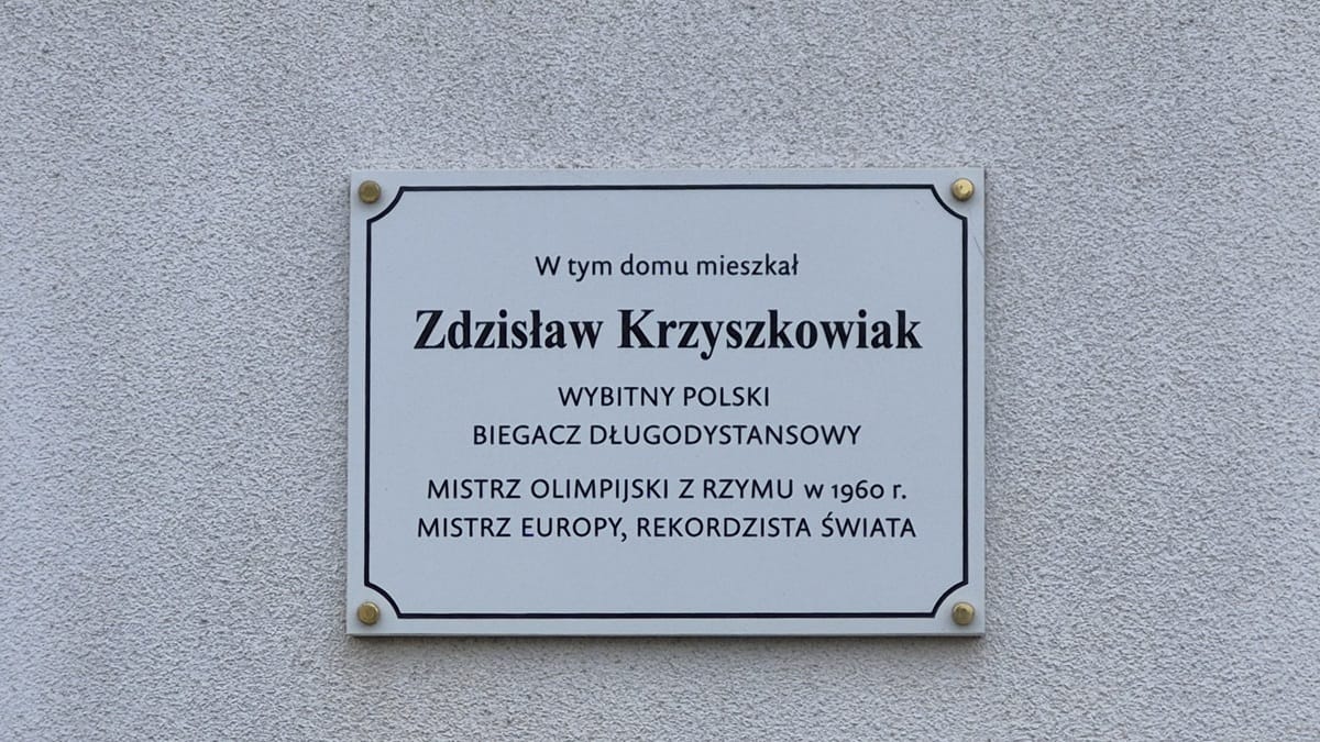 Ostródzianie upamiętnili Zdzisława Krzyszkowiaka 1 Ostródzianie Upamiętnili Zdzisława Krzyszkowiaka