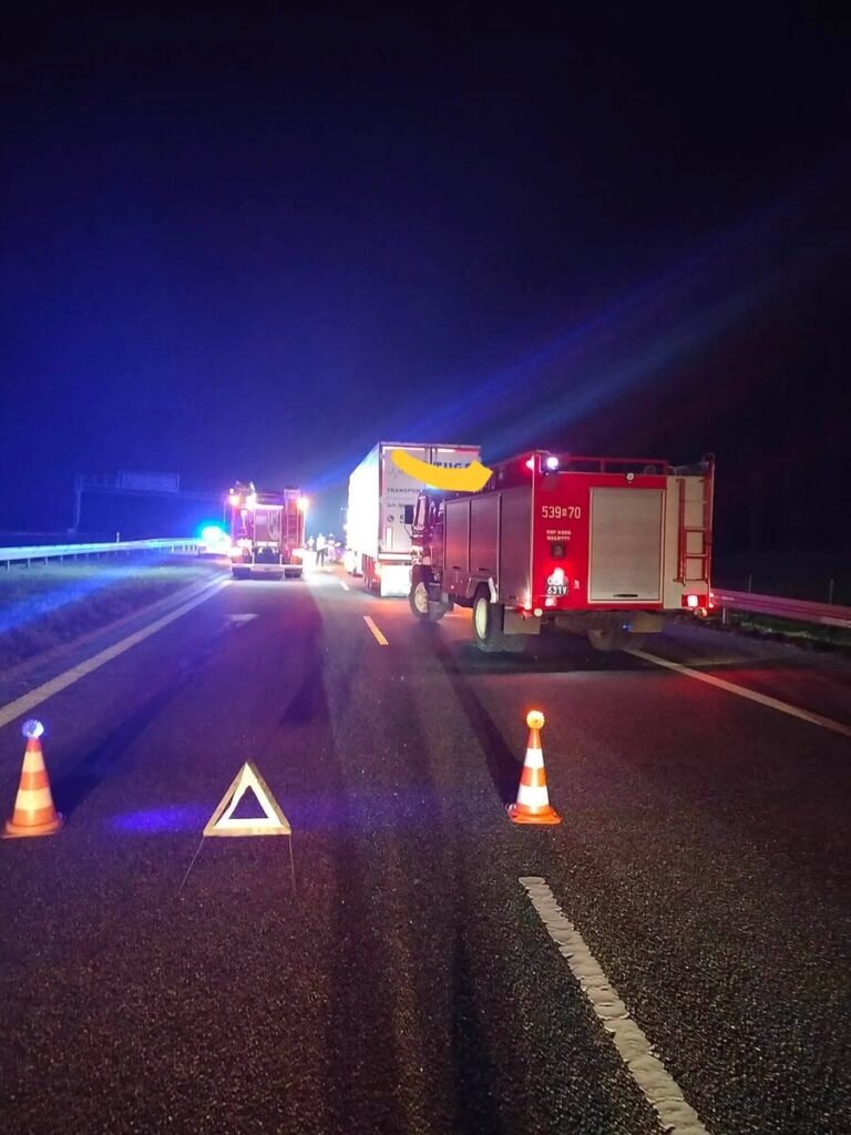 Nocny wypadek na S7 w Małdytach 2 Nocny Wypadek Na S7 W Małdytach