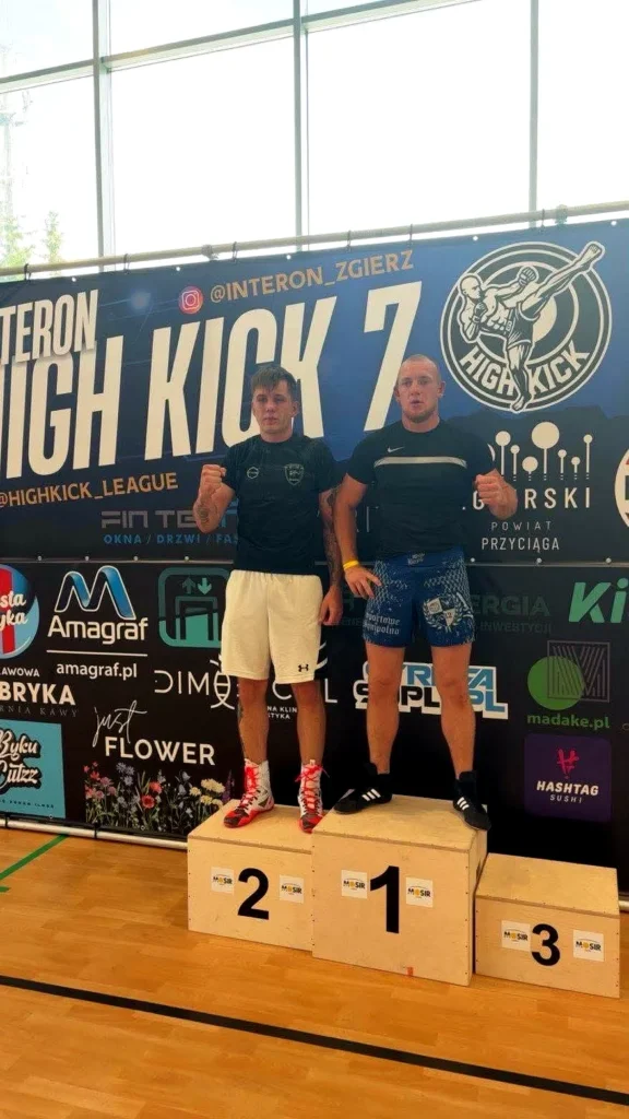 Dragon Fighter zakończył sezon z medalami. Mocny występ na HIGH KICK 7 w Zgierzu 5 05 Podium Boks 92Kg Web